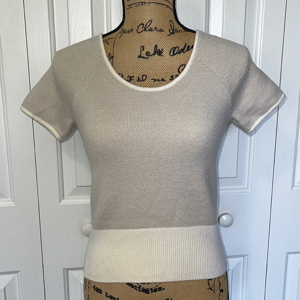 Club Monaco Cream Scoop Neck Short Sleeve Sweater